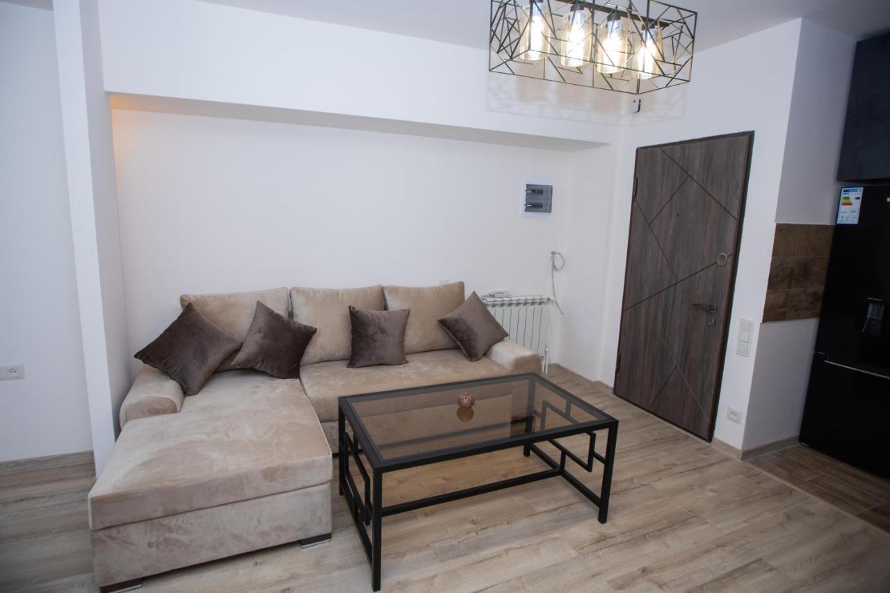 Yereone Hotel Apartment Erevan Exterior foto