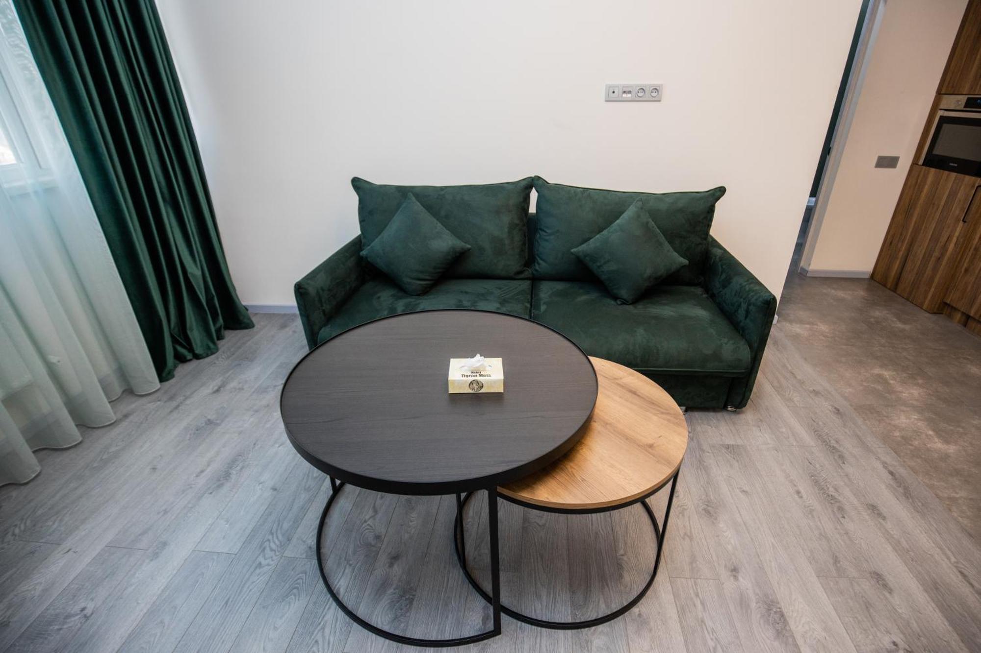 Yereone Hotel Apartment Erevan Exterior foto