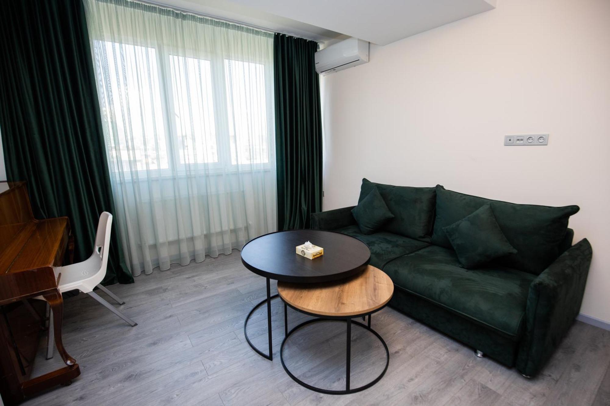 Yereone Hotel Apartment Erevan Exterior foto